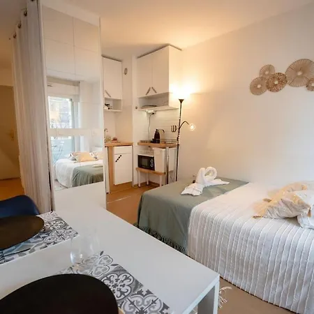 דירה Riquier Station Spot, 5 Min From Train & Tramway