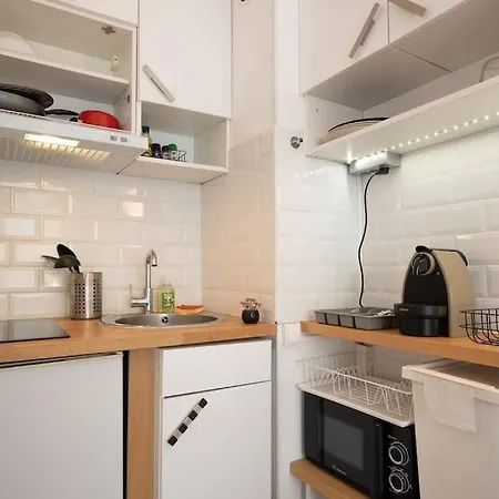 Riquier Station Spot, 5 Min From Train & Tramway דירה ניס